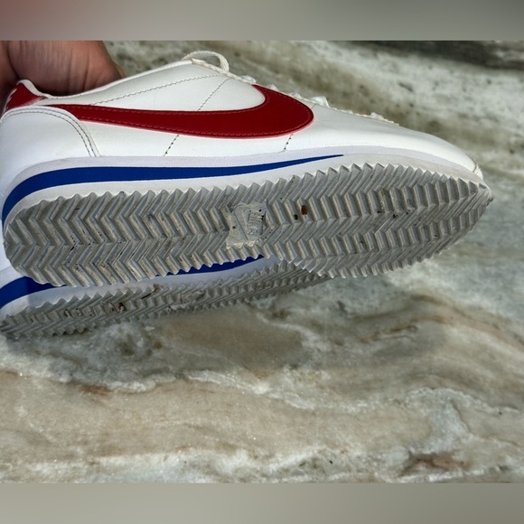 Women’s NIKE Cortez Classic leather red white & blue sneakers- Size 6 - Picture 11 of 11